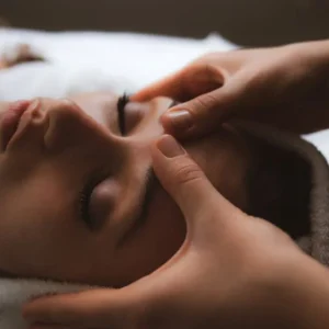[fpdl.in]_facial-massage-spa_87414-1398_large